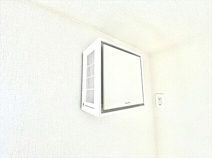 ■第一種熱交換換気システム　ダクト式　　　STIEBEL E