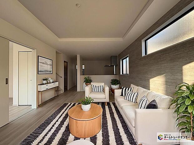 暖かな雰囲気のＬＤＫ。ご家族が自然と集まる穏やかな暮らしがイメージできますね♪
※こちらはCGで画像を生成したイメージ画像になります。家具などは付いておりません。