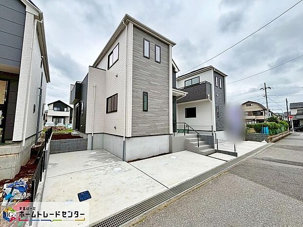 [B号棟]一戸建ての大きなメリットは、「自分の土地」を自由に使えること。好きなペットが飼えるほか、ガーデニングやＤＩＹ、車やバイクの手入れなど様々な趣味を楽しめます♪