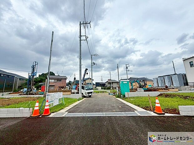JR武蔵野線「市川大野」駅までバス5分「高塚入口」停徒歩9分☆
子育て世代同士の相談もしやすい全15区画のビッグコミュニティー♪
