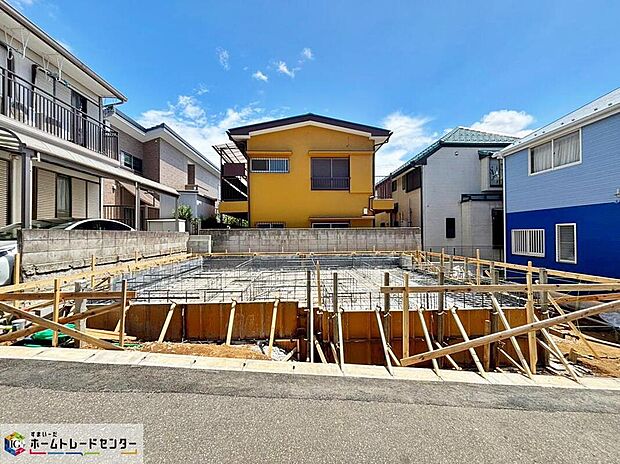 一戸建ての大きなメリットは、「自分の土地」を自由に使えること。好きなペットが飼えるほか、ガーデニングやDIY、車やバイクの手入れなど様々な趣味を楽しめます♪