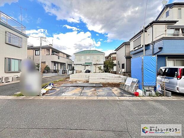 これから徐々に家の骨組みが出来上がっていきます。どんな家が建つのか楽しみですね♪