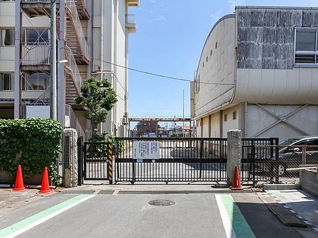 松戸市立寒風台小学校（約800m）