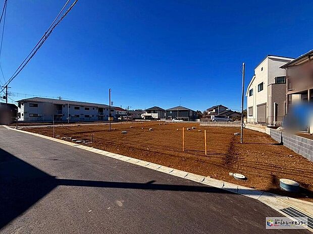 【現地外観写真】休日にご家族揃ってご見学はいかがでしょうか♪実際の現地を見てみると図面などではわからない、新たな発見もありますのでまずはお気軽にお問い合わせください♪