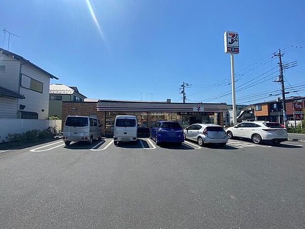 セブンイレブン馬橋栄町西店（約214m）