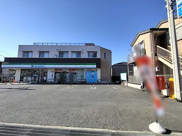 ファミリーマート市川曽谷一丁目店（約500m）