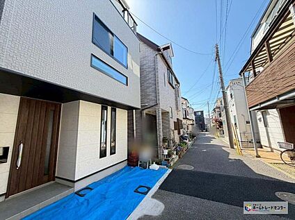 【前面道路含む現地写真】
