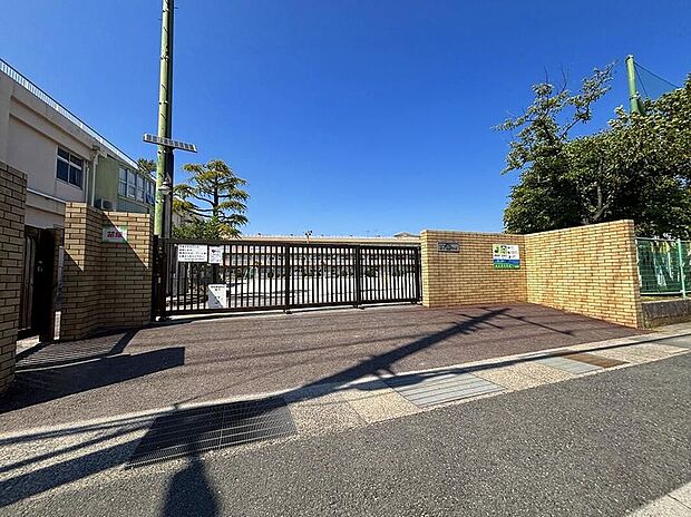 市川市立宮久保小学校（約400m）