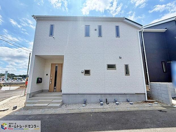 【現地外観写真】【2号棟】当日のご見学予約も承ります。同じものは２つとない「夢のマイホーム」との出会いが待っているかもしれません！