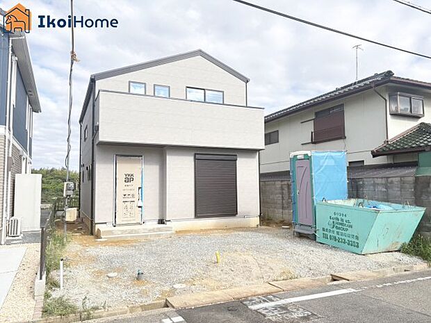 物件・当店の最寄駅まで無料送迎!最短10分で指定場所へお迎えに向かいます!まずはお問い合わせください