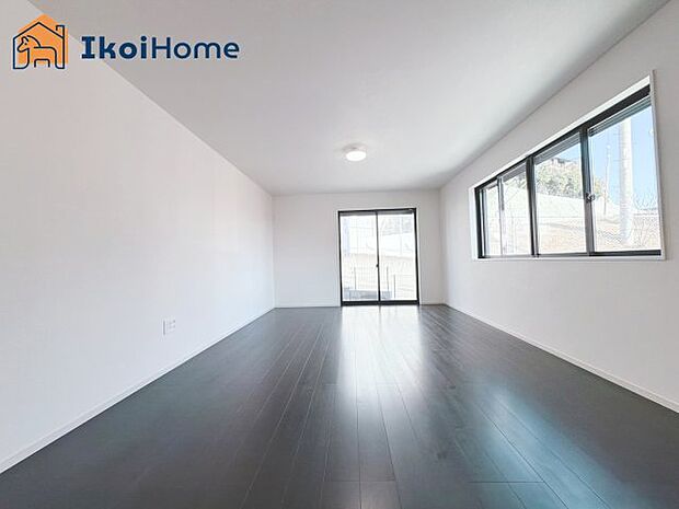 【居間・リビング】【ホームページに現地動画掲載中】●年中無休:当日予約可●家具・家電は住宅ローンに組込み可能!