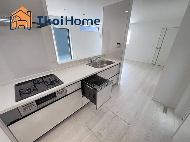 【コンロ】●施工事例●ガスコンロは高火力での調理も可能で、調理器具を選ばなくてもいいので便利です。