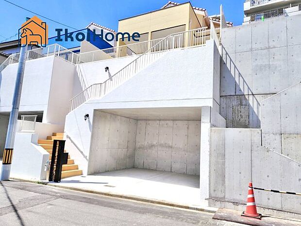 【外観】【ホームページに現地動画掲載中】●年中無休:当日予約可●駐車場はインナーガレージになっており3台可