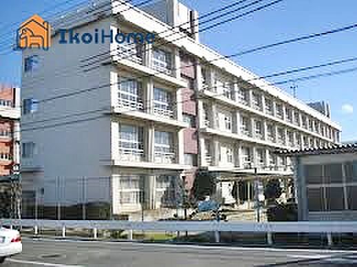 二見中学校