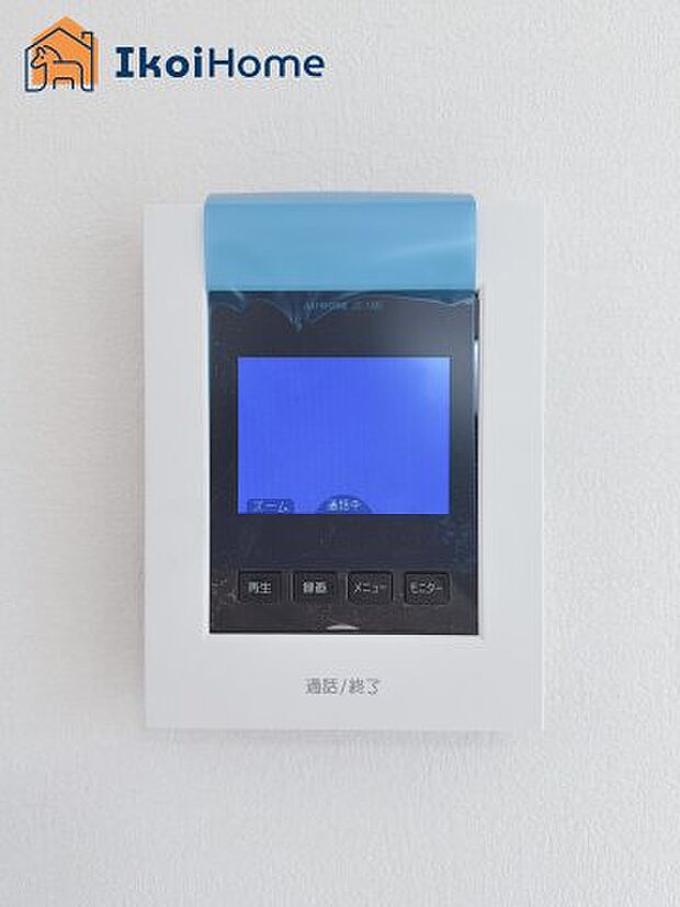 【モニターホン】来客があった時にも画面越しに顔を確認できるほか、録画機能も付いているので安心です。