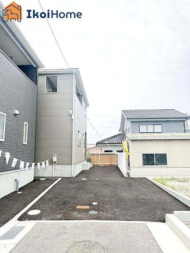 【外観】【ホームページに現地動画掲載中】●年中無休：当日予約可●お車は縦列で2台駐車可能です！