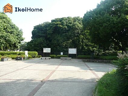 王塚公園 徒歩1095m