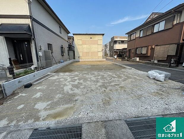 現在建築中!落ち着いた街並みで新生活を始めることが出来そう!周辺の物件も併せてご紹介させて頂きます!