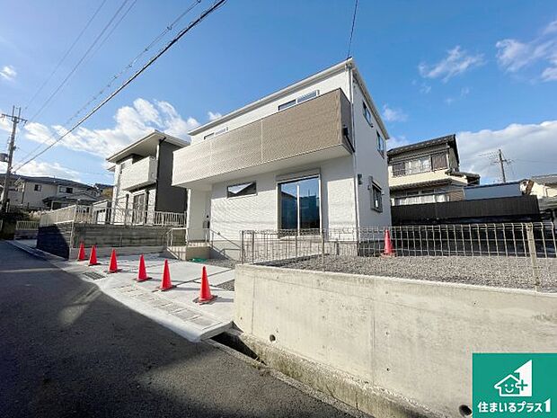 【外観】安心の10年保証！外観を美しく保ち、雨水で汚れを落とします！気になることがありましたら、お気軽にお問い合わせください！