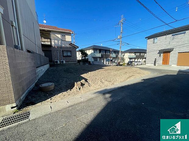 【外観】現在建築中!落ち着いた街並みで新生活を始めることが出来そう!周辺の物件も併せてご紹介させて頂きます!