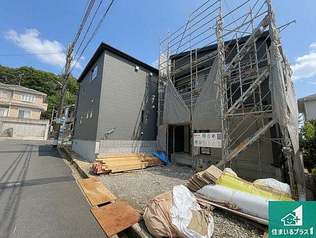 【外観】現在建築中!落ち着いた街並みで新生活を始めることが出来そう!周辺の物件も併せてご紹介させて頂きます!