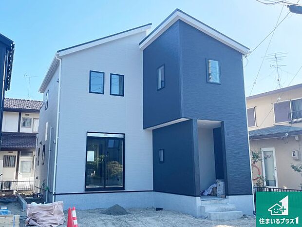 【外観】流行に左右されないシンプルな外観!