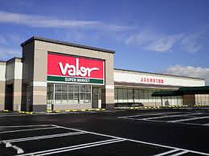バロー 栗東苅原店 徒歩800m