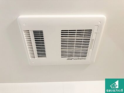 浴室暖房乾燥機