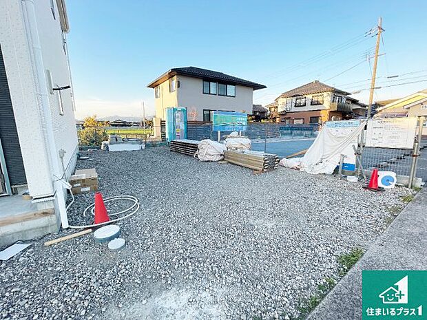 【外観】現在建築中！落ち着いた街並みで新生活を始めることが出来そう！周辺の物件も併せてご紹介させて頂きます！