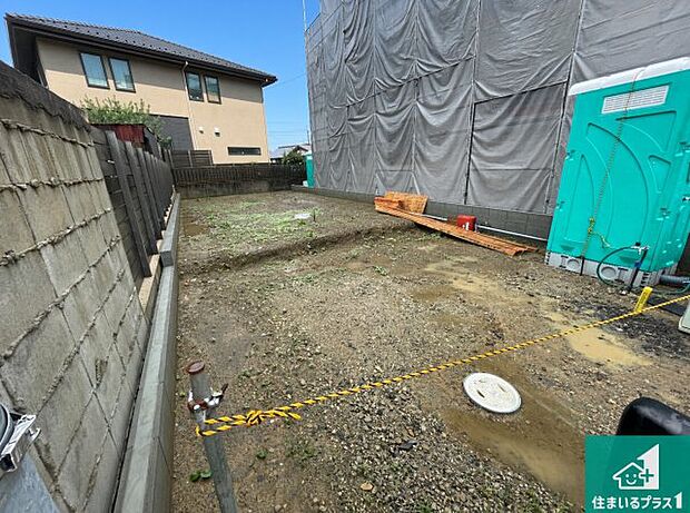 【外観】周辺は落ち着いた街並みの住宅地!子育てがしやすい住環境です!まだ未完成ですが、現地でしかわからない事もございます。是非一度ご覧ください。