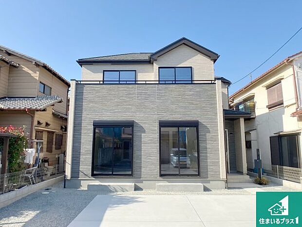 安心の10年保証!外観を美しく保ち、雨水で汚れを落とします!気になることがありましたら、お気軽にお問い合わせください!