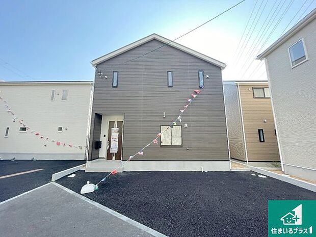 【外観】安心の10年保証！外観を美しく保ち、雨水で汚れを落とします！気になることがありましたら、お気軽にお問い合わせください！