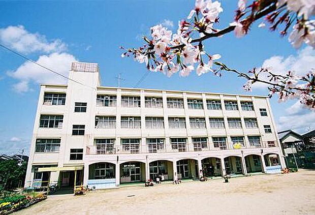 神戸市立玉津第二幼稚園