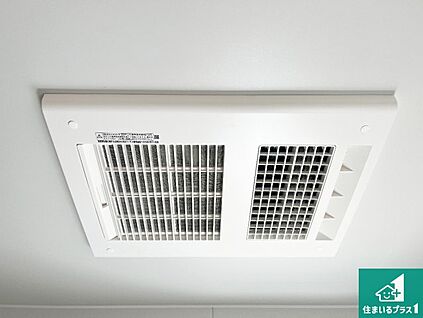 浴室暖房乾燥機