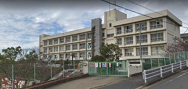 明石市立高丘西小学校