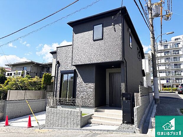 【外観】安心の10年保証！外観を美しく保ち、雨水で汚れを落とします！気になることがありましたら、お気軽にお問い合わせください！