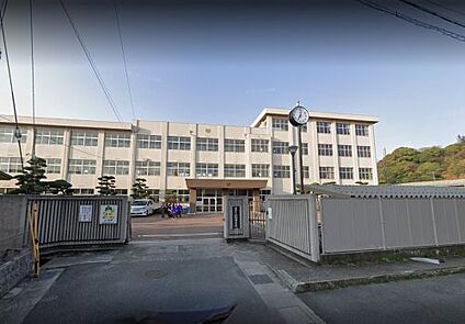 姫路市立山陽中学校 徒歩2400m
