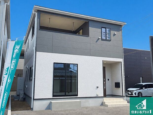 【外観】安心の10年保証!外観を美しく保ち、雨水で汚れを落とします!気になることがありましたら、お気軽にお問い合わせください!