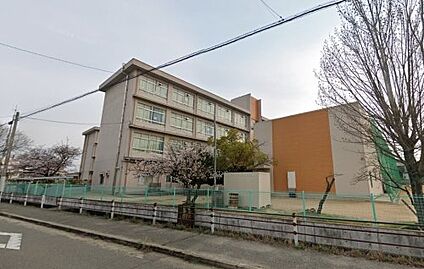 加古川市立平岡東小学校 徒歩550m