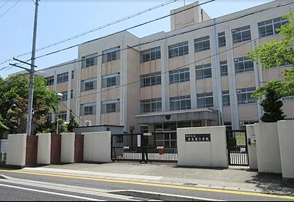 安室東小学校 徒歩1290m
