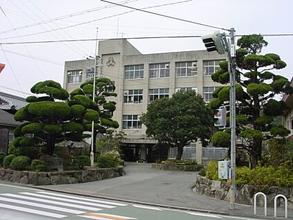 神戸市立大沢小学校・中学校 徒歩3700m