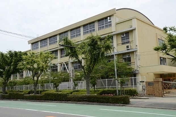 神戸市立神陵台小学校