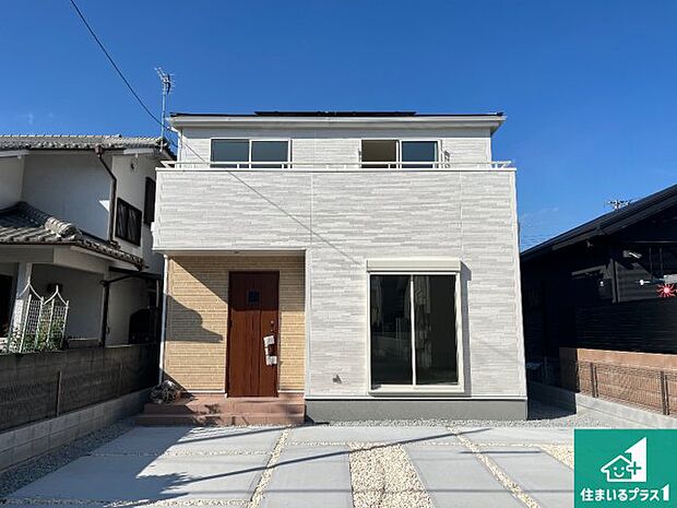【外観】お客様に長く安心して住んでいだだける事にこだわった家づくり!住んでからのアフターサービスにもしっかりと取り組んでいます!