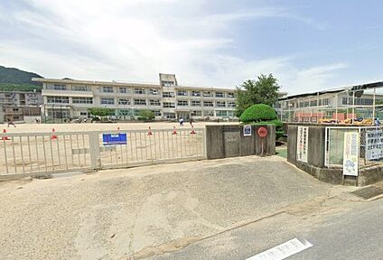洲本市立加茂小学校 徒歩1118m