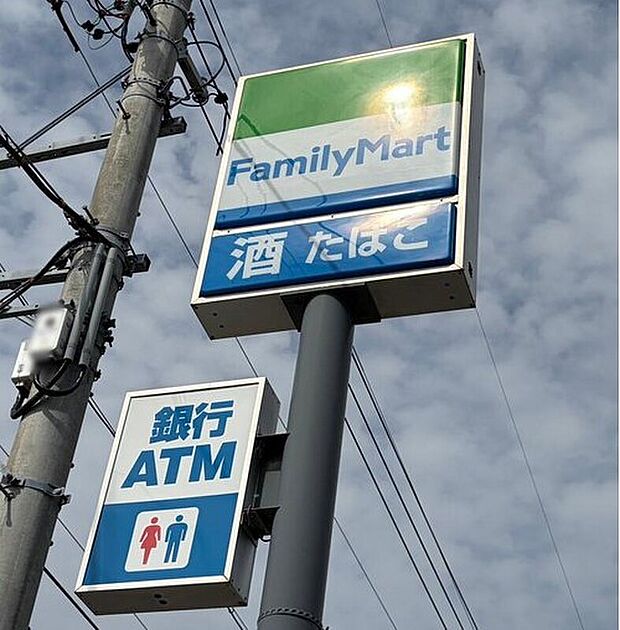 ファミリーマート岡崎細川町店まで199m 徒歩３分