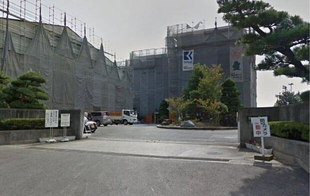 豊田市立美里中学校(約750m)