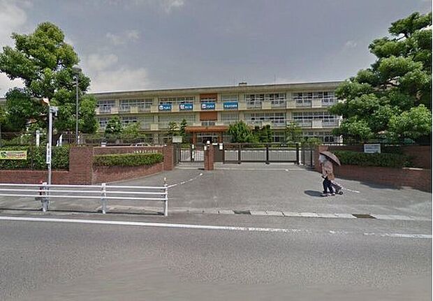 安城市立今池小学校(約800m)
