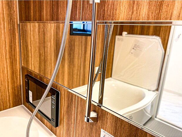 【建物プラン例　（パース・内観）】【施工例】