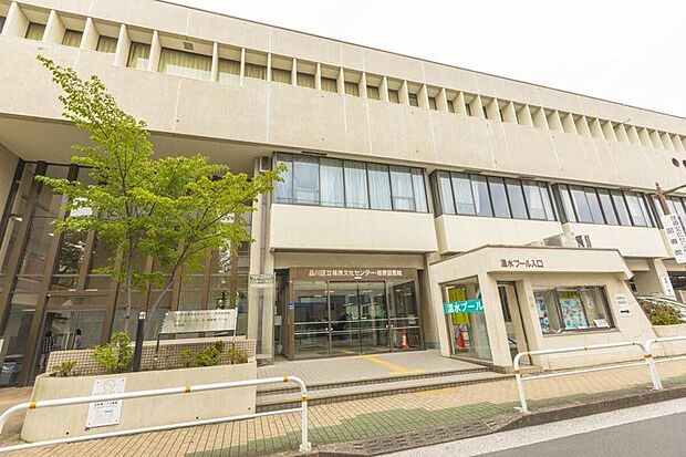 品川区立荏原図書館(約620m)