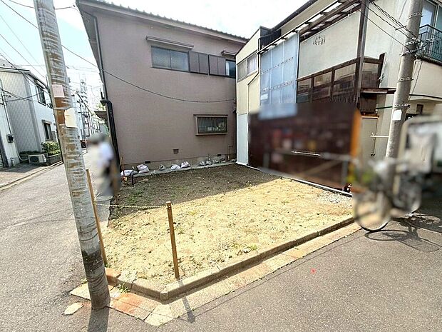 【前面道路含む外観】【外観】(2026年4月)撮影